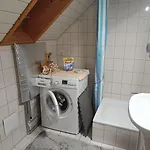 Burgenwelt Im Wilden Sueden