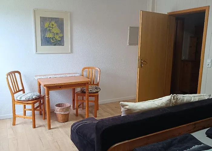 Burgenwelt Im Wilden Sueden * Münsingen